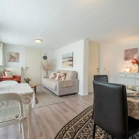 Zeelucht With Private Garden By Interhome Apartmán De Haan